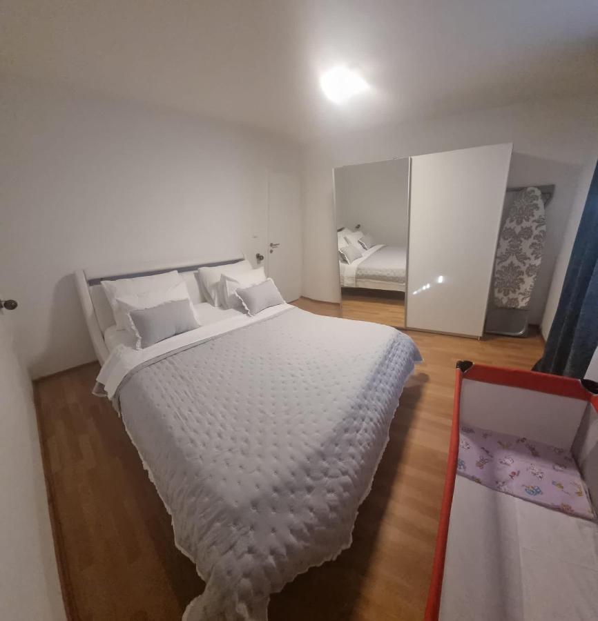 Villa Green Hill, Cista Velika, Imotski オミシュ エクステリア 写真